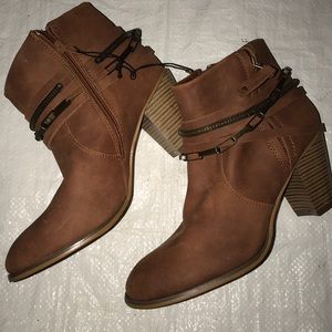 Woman’s brown jubilee ankle boots